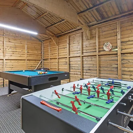 Mulberry * Cloughton